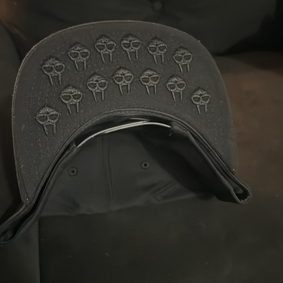 Deadstock New Era Cap collabs cap with MF DOOM(R.I.P.) - Picture 4 of 4